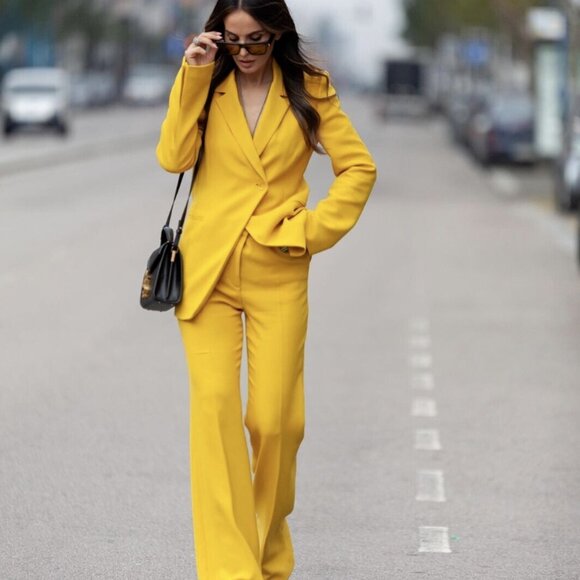 Zara Jackets & Blazers - Zara 2-piece Yellow Blazer and Pants Suit Size S